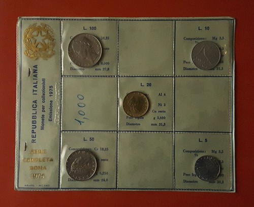 Serie valori 1975 100 lire - -,